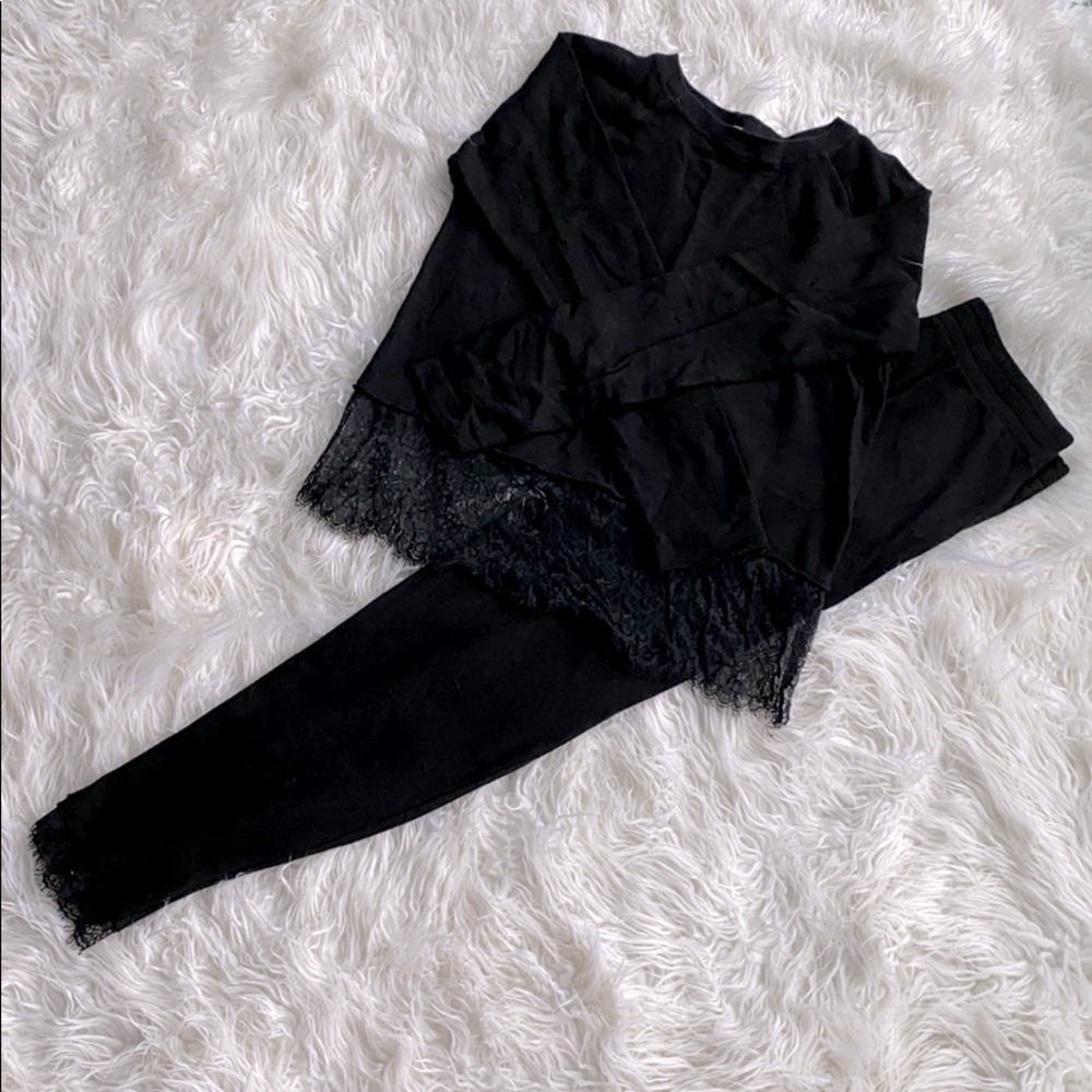 Monrow Chantilly Lace Jogger Set